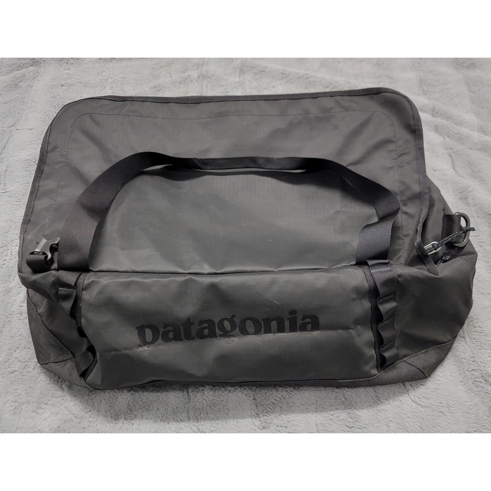 Patagonia Black Hole Duffel 55L Bag Black 27" Backpack Bag Men Water Resistant